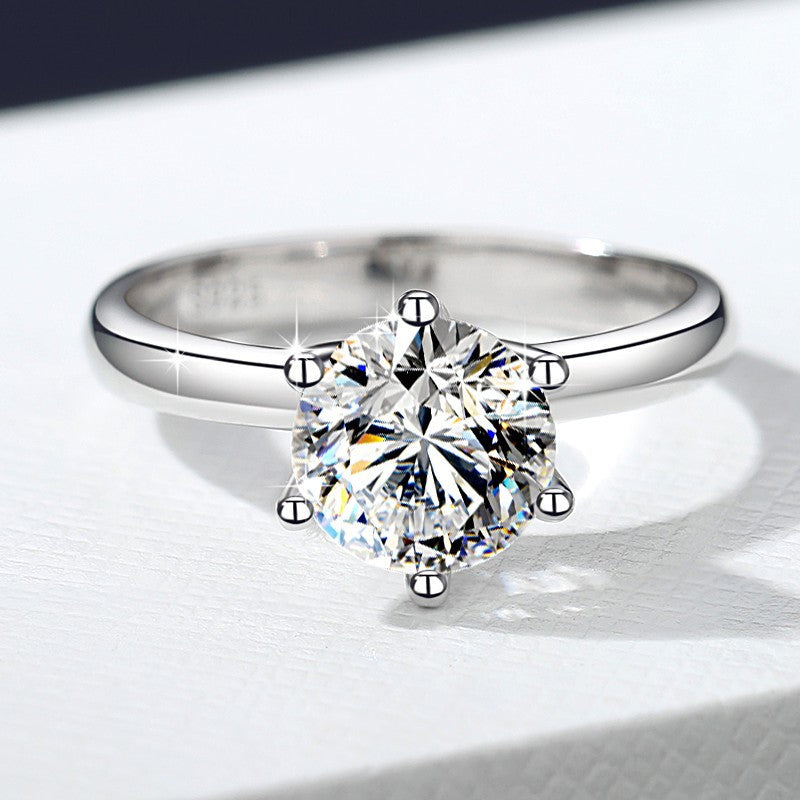 Louise ring, Solitaire round cut, Sterling Silver